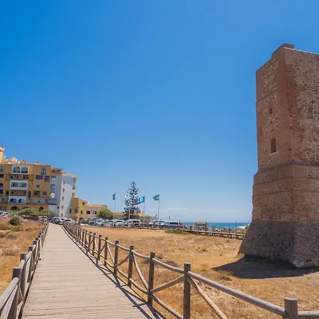 Espectacular Atico De 5 Niveles En Puerto De Cabopino Lägenhet *